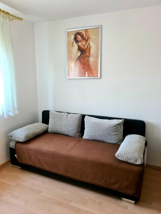 Evi'S Apartment 레겐스부르크 외부 사진